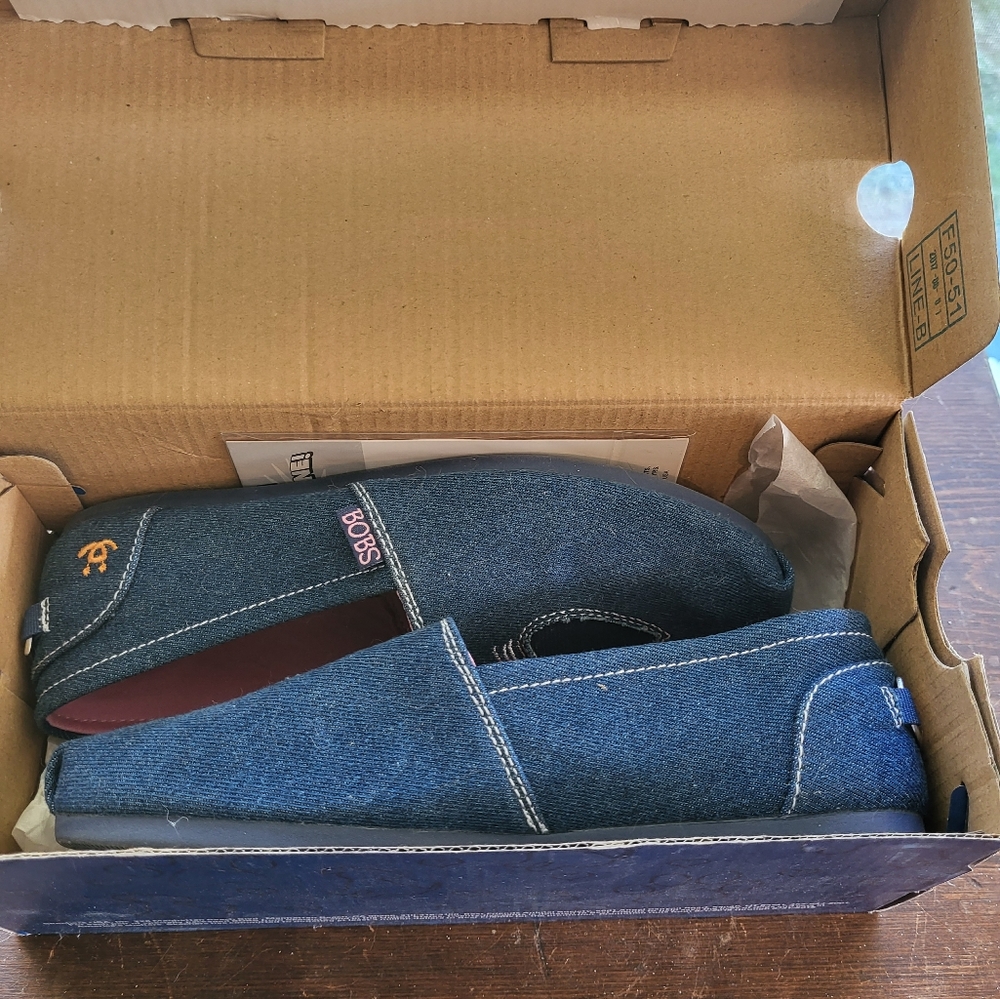Bob's from Skechers shoes - Picture 5 of 6